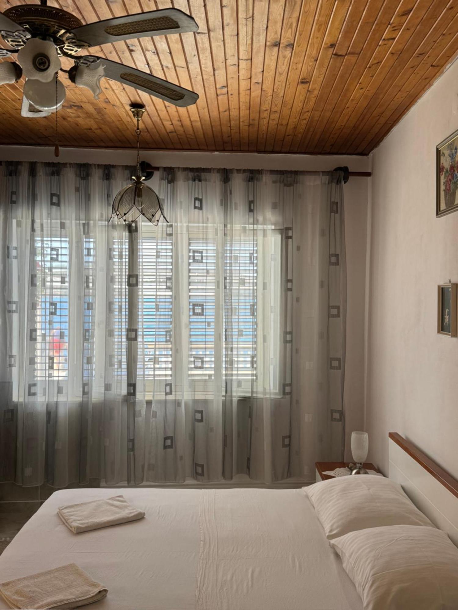 "Azzurra Apartments Molunat Extérieur photo